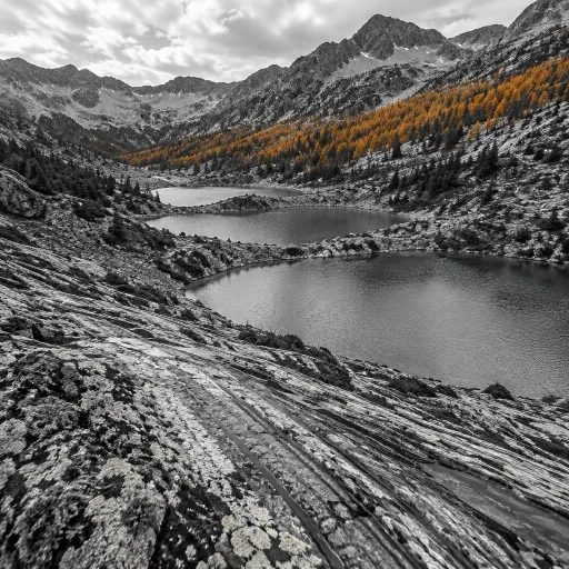 Three Glacial Lakes and a Forest on Fire: The Tristaina Route in October